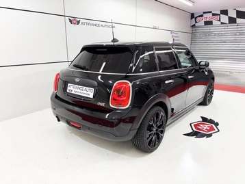 Image véhicule  Mini HATCH (2)