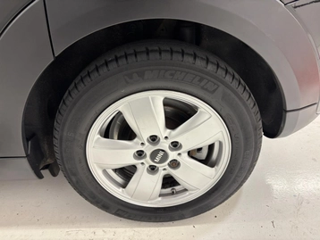 Image véhicule  Mini HATCH (36)