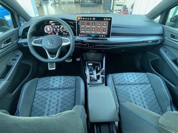 Image véhicule  Volkswagen GOLF (4)