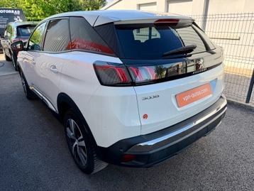 Image véhicule Peugeot 3008 (5) Image véhicule Peugeot 3008 (5)
