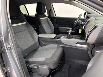 Image véhicule Citroën C5 AIRCROSS (23) Image véhicule Citroën C5 AIRCROSS (23)