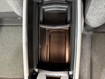 Image véhicule Citroën C5 AIRCROSS (16) Image véhicule Citroën C5 AIRCROSS (16)