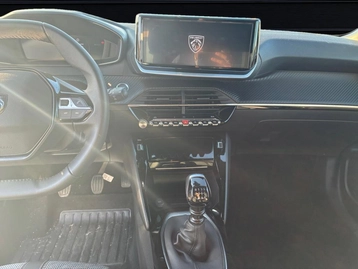 Image véhicule  Peugeot 2008 (16)