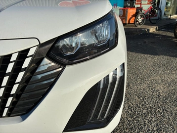 Image véhicule  Peugeot 2008 (8)