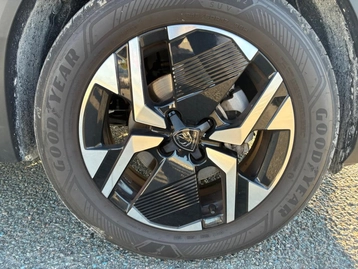 Image véhicule  Peugeot 2008 (8)