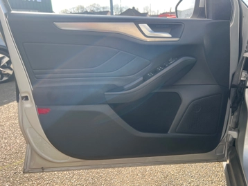 Image véhicule  Ford FOCUS SW (15)