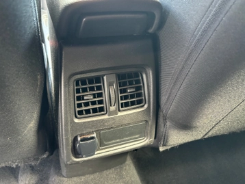 Image véhicule  Renault CAPTUR (13)