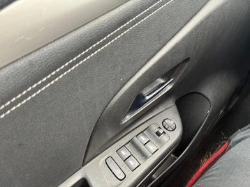 Image véhicule  Opel CORSA (15)