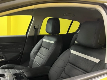 Image véhicule Citroën C5 AIRCROSS (5) Image véhicule Citroën C5 AIRCROSS (5)