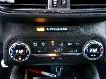 Image véhicule  Ford FOCUS (10)