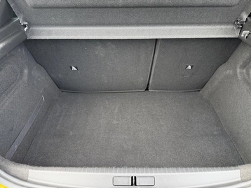 Image véhicule  Peugeot 208 (33)