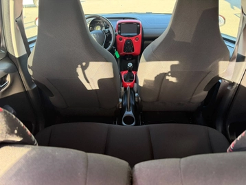 Image véhicule  Citroën Citroën C1 (23)