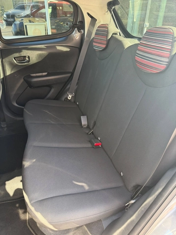 Image véhicule  Citroën Citroën C1 (11)