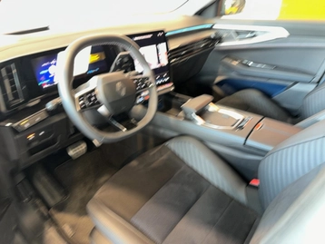 Image véhicule  Renault RAFALE (9)