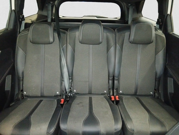 Image véhicule  Peugeot 5008 (8)