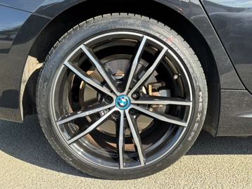 Image véhicule  BMW SÉRIE 3 TOURING (25)