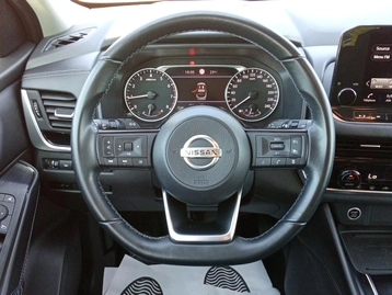 Image véhicule Nissan QASHQAI (8) Image véhicule Nissan QASHQAI (8)