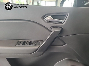 Image véhicule  Renault CAPTUR (11)