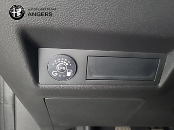 Image véhicule  Renault CAPTUR (10)