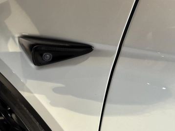 Image véhicule  Tesla MODEL Y (33)