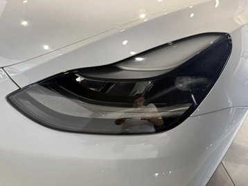 Image véhicule  Tesla MODEL Y (34)