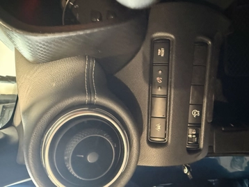 Image véhicule  Nissan JUKE (8)