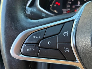 Image véhicule  Renault CLIO (18)