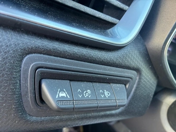 Image véhicule  Renault CLIO (14)