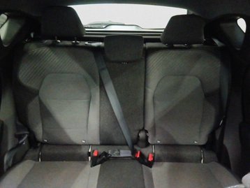 Image véhicule  Renault CAPTUR (15)