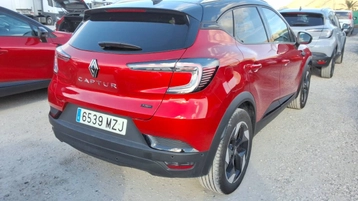 Image véhicule  Renault CAPTUR (5)