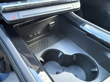 Image véhicule  Renault AUSTRAL (36)