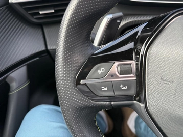 Image véhicule  Peugeot 2008 (25)
