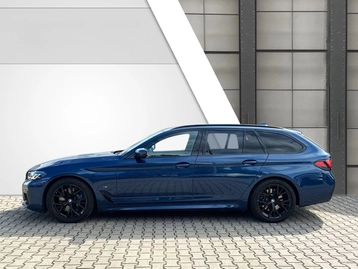 Image véhicule  BMW SÉRIE 5 TOURING (1)