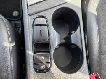 Image véhicule  Kia NIRO (21)