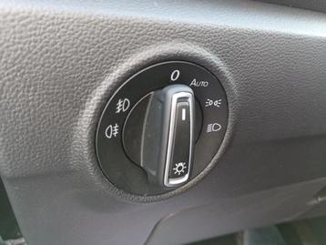 Image véhicule  Volkswagen T-ROC (17)