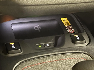 Image véhicule Toyota COROLLA (23) Image véhicule Toyota COROLLA (23)