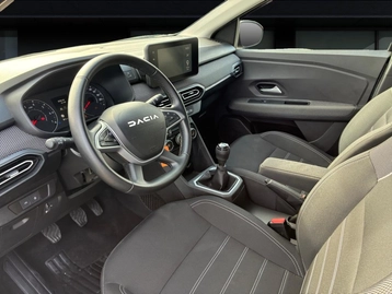 Image véhicule  Dacia JOGGER (13)