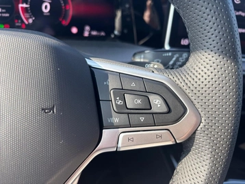 Image véhicule  Volkswagen GOLF (25)