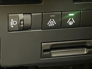 Image véhicule Citroën C5 AIRCROSS (5) Image véhicule Citroën C5 AIRCROSS (5)