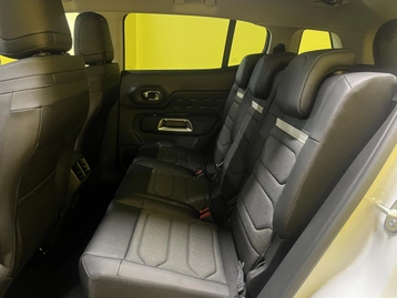 Image véhicule Citroën C5 AIRCROSS (13) Image véhicule Citroën C5 AIRCROSS (13)