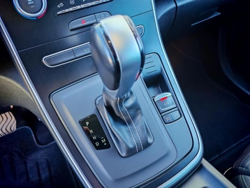 Image véhicule  Renault GRAND SCENIC (12)