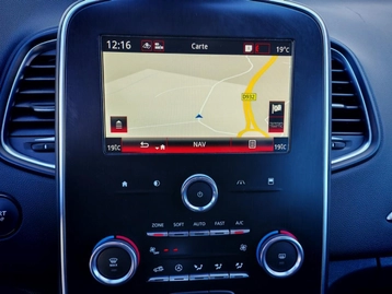 Image véhicule  Renault GRAND SCENIC (10)