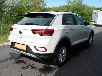Image véhicule  Volkswagen T-ROC (10)
