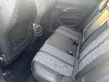 Image véhicule  Peugeot 3008 (10)