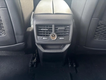 Image véhicule  Peugeot 3008 (29)