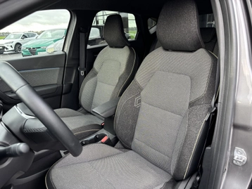 Image véhicule  Renault CAPTUR (30)