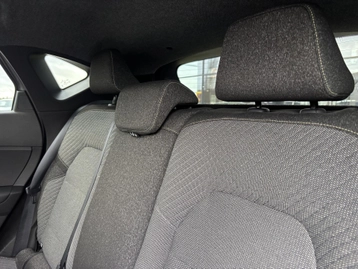 Image véhicule  Renault CAPTUR (36)