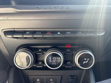Image véhicule  Dacia DUSTER (35)