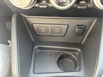 Image véhicule  Dacia DUSTER (36)
