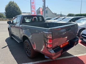 Image véhicule  Isuzu D-MAX (7)